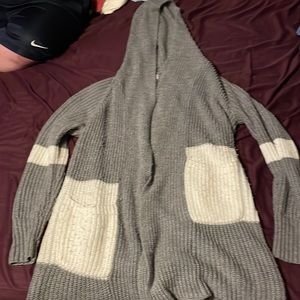And eway size large cardigan